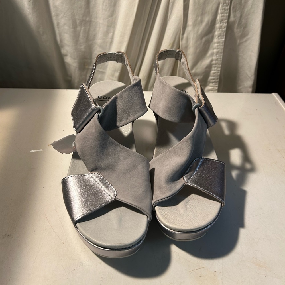 Earth silver leather wedge sandals with Velcro straps size 7.5 NWT